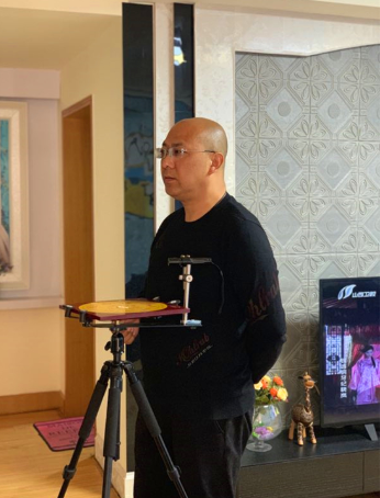 刘凯庆（易古龙）